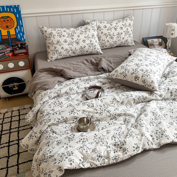 91家纺网 家纺一手货源 找家纺 （总） 梵希雅  2026新款泡芙纱夏被四件套简单款