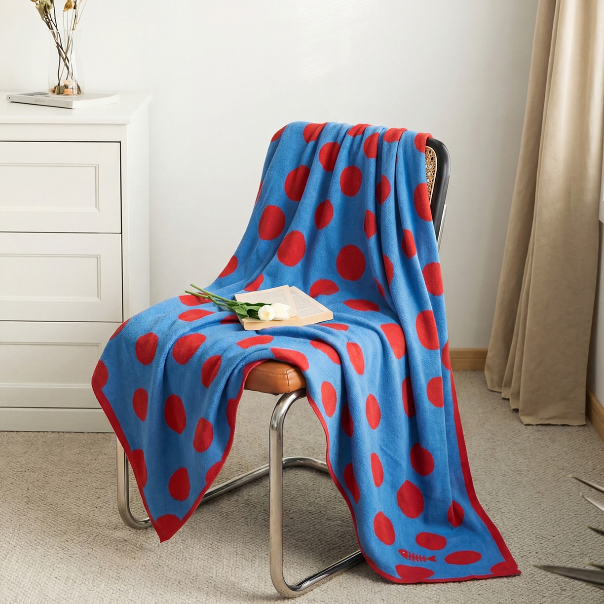 91家纺网 家纺一手货源 找家纺 暖绵绵家纺 2026新款全棉亲肤舒适毯子-艾蜜欧 朱蓝色