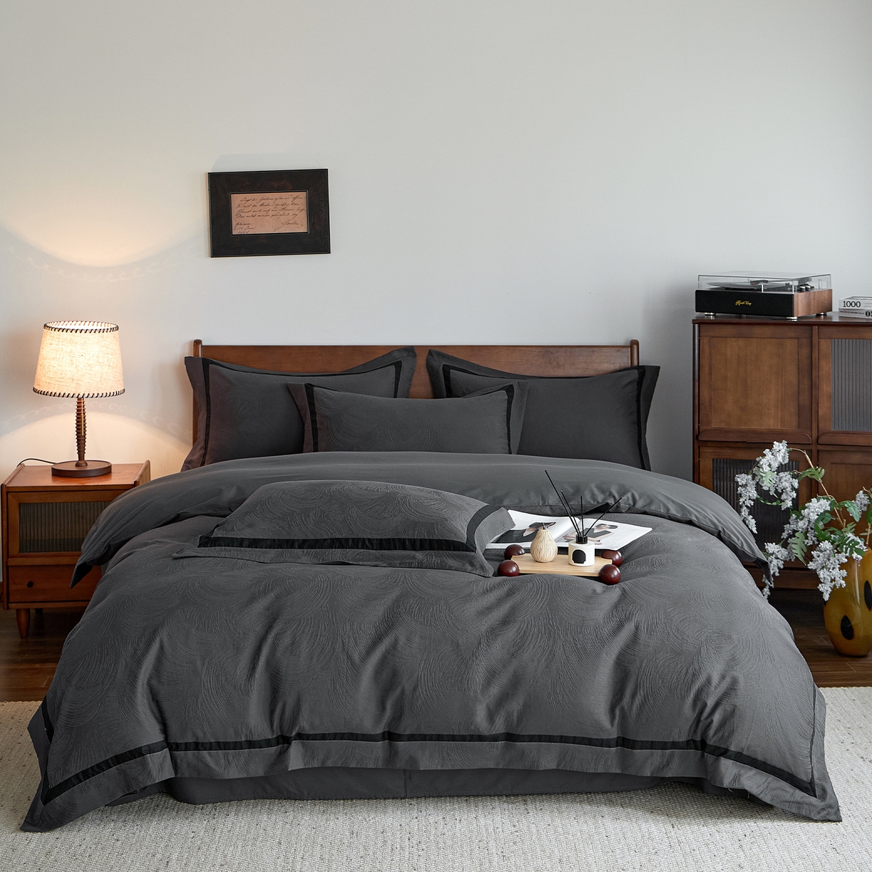 91家纺网 家纺一手货源 找家纺 （总）蓝邻家纺 2026新款全棉浮雕提花极简轻奢风四件套系列