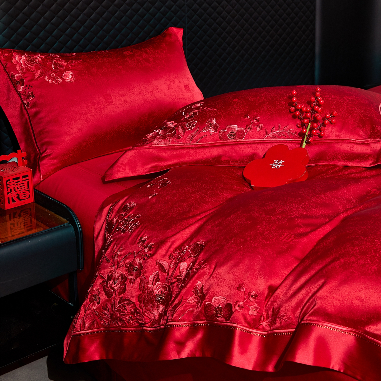 91家纺网 家纺一手货源 找家纺 蒂爵 2026新款高端绣花婚庆四件套 佳期