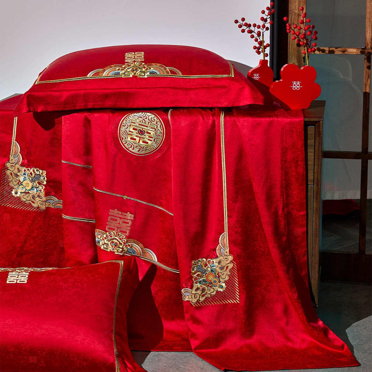 91家纺网 家纺一手货源 找家纺 蒂爵 2026新款高端绣花婚庆四件套 喜绣天下