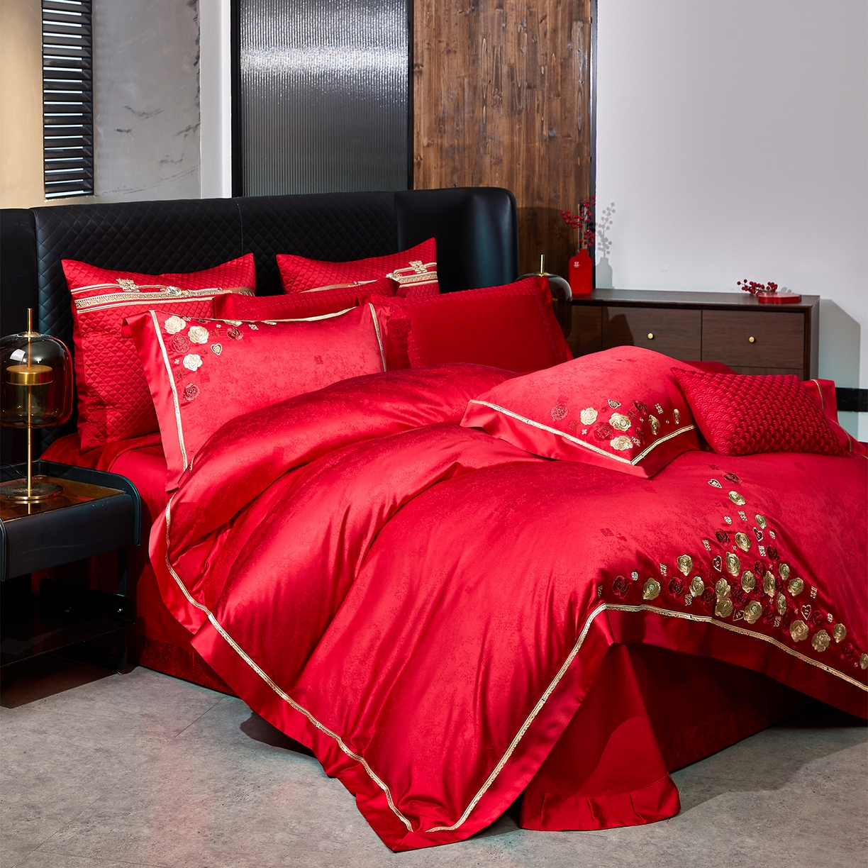 91家纺网 家纺一手货源 找家纺 蒂爵 2026新款高端绣花婚庆四件套 情有独钟