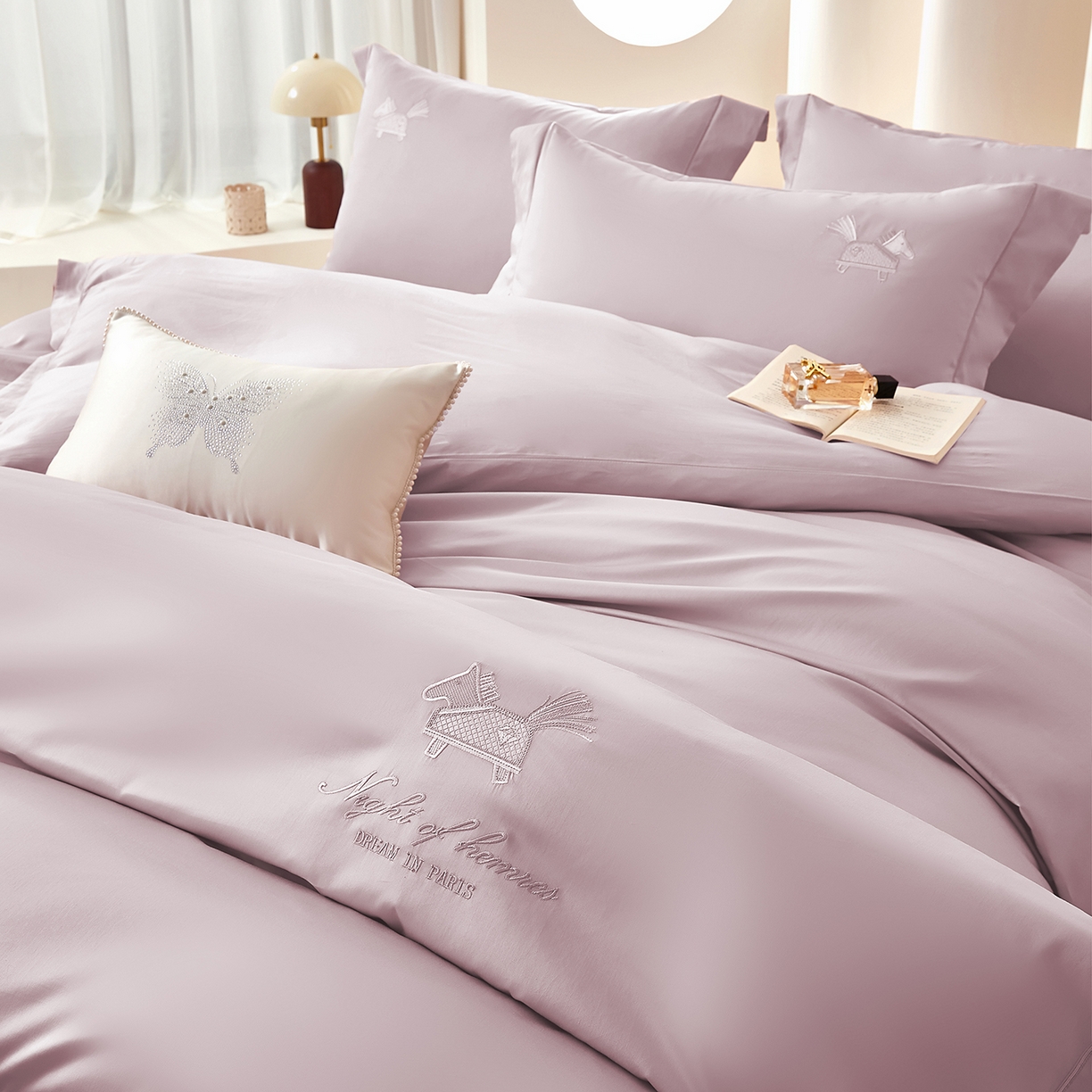 91家纺网 家纺一手货源 找家纺 蒂爵 2026新款高支数长绒棉纯棉刺绣四件套-马上有赚系列 粉豆沙