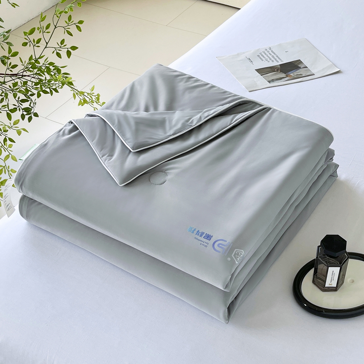 春皖家纺 2026新款简约百搭小凉皮凉感夏被-冷萃系列 冷萃-灰