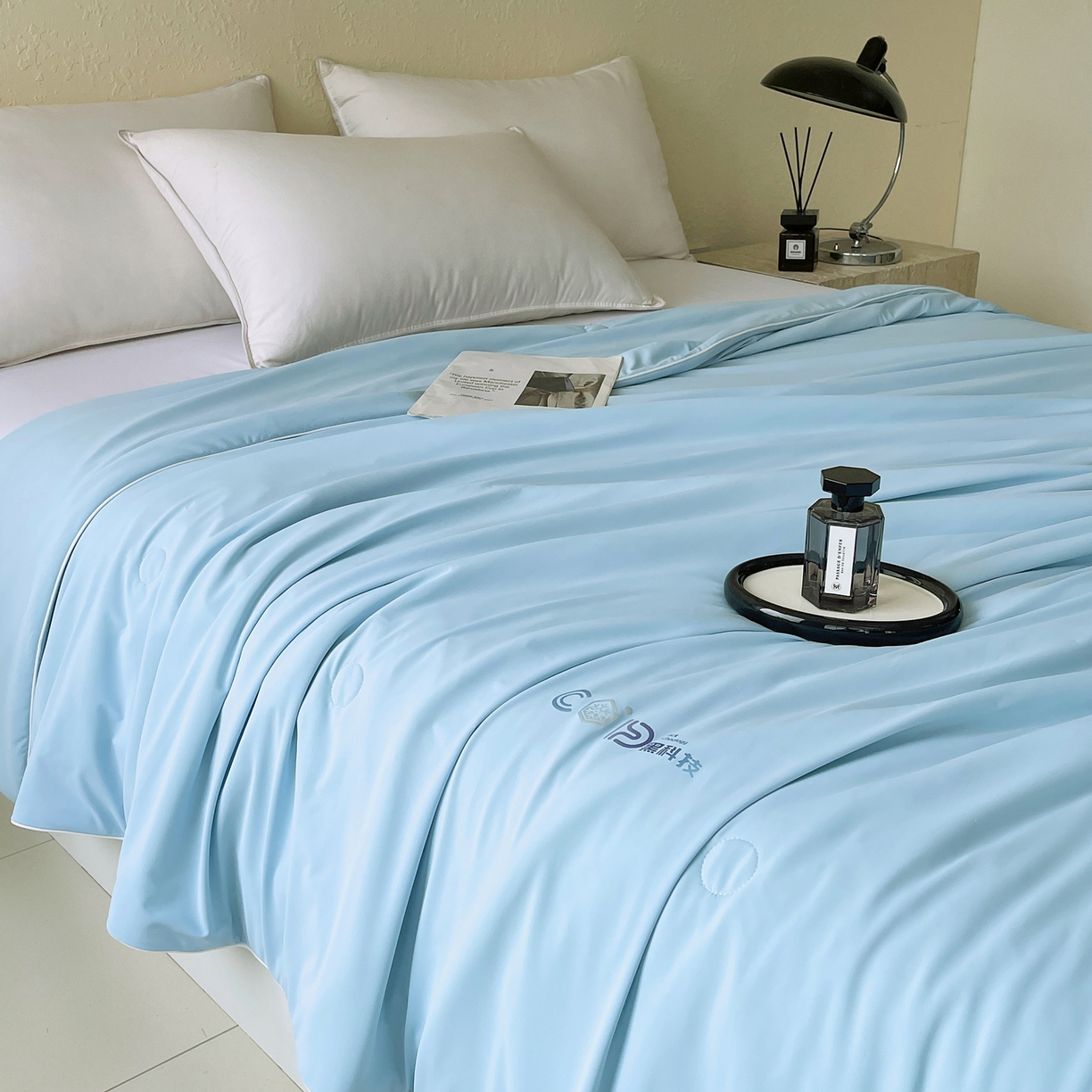 91家纺网 家纺一手货源 找家纺 春皖家纺 2026新款简约百搭小凉皮凉感夏被-冷萃系列 冷萃-蓝