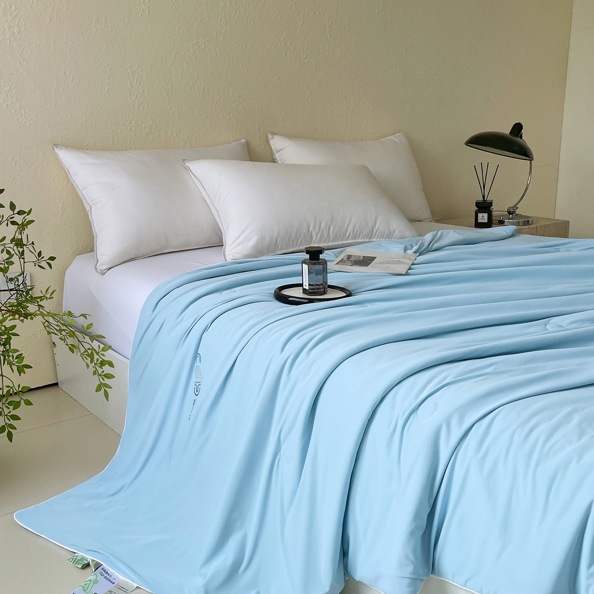 91家纺网 家纺一手货源 找家纺 春皖家纺 2026新款简约百搭小凉皮凉感夏被-冷萃系列 冷萃-蓝