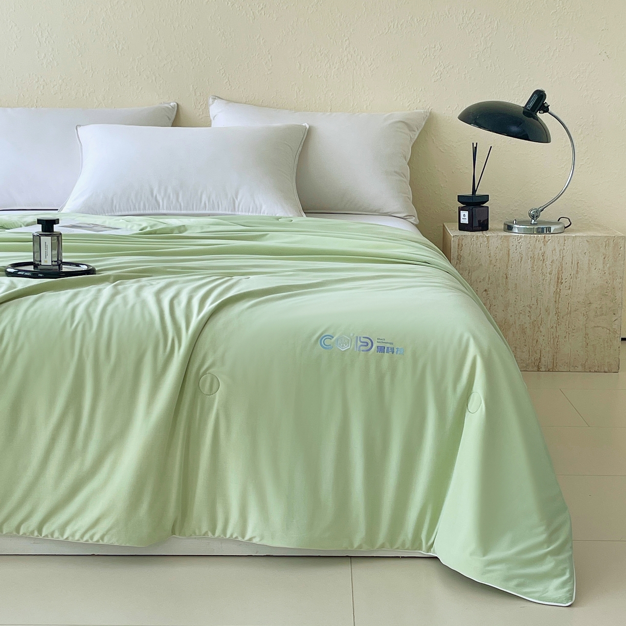 91家纺网 家纺一手货源 找家纺 春皖家纺 2026新款简约百搭小凉皮凉感夏被-冷萃系列 冷萃-绿