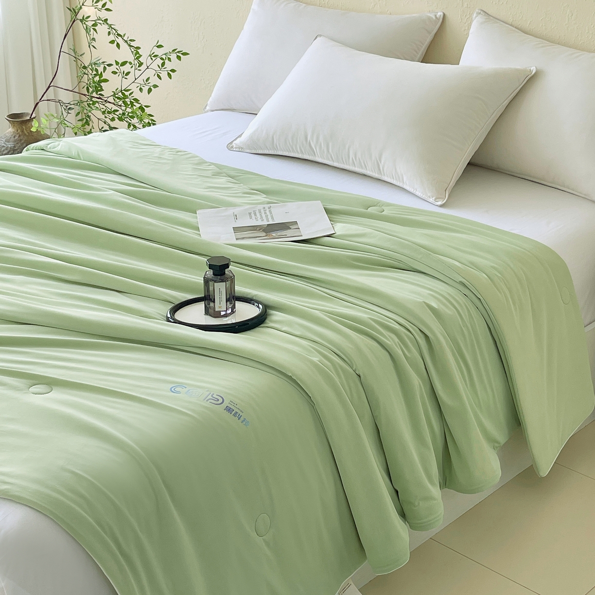 91家纺网 家纺一手货源 找家纺 春皖家纺 2026新款简约百搭小凉皮凉感夏被-冷萃系列 冷萃-绿