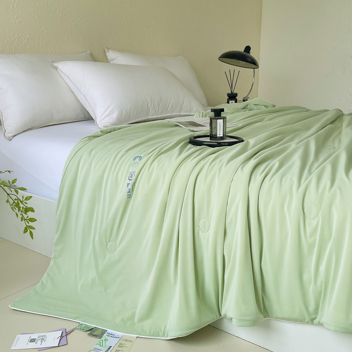 91家纺网 家纺一手货源 找家纺 春皖家纺 2026新款简约百搭小凉皮凉感夏被-冷萃系列 冷萃-绿