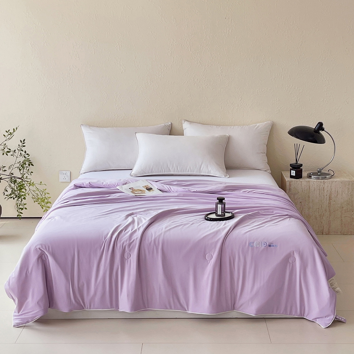 91家纺网 家纺一手货源 找家纺 春皖家纺 2026新款简约百搭小凉皮凉感夏被-冷萃系列 冷萃-紫