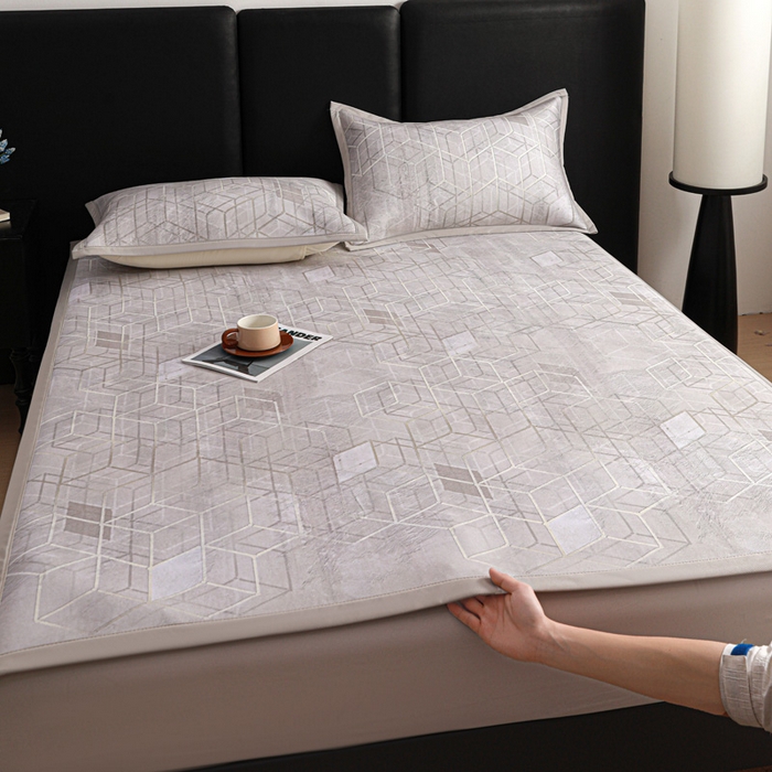 91家纺网 家纺一手货源 找家纺 （总）富馨莱 2026新款高端竹纤维席子平铺款软凉席三件套夏季凉席席子