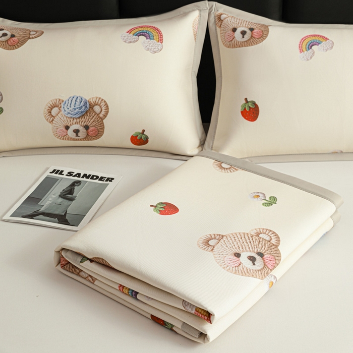 91家纺网 家纺一手货源 找家纺 富馨莱 2026新款高端竹纤维席子平铺款软凉席三件套夏季凉席席子 安利熊