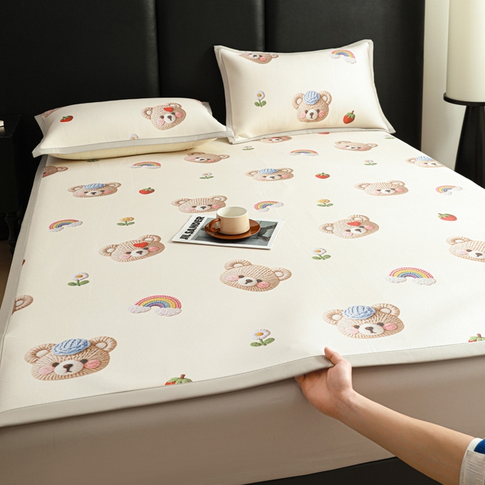 91家纺网 家纺一手货源 找家纺 富馨莱 2026新款高端竹纤维席子平铺款软凉席三件套夏季凉席席子 安利熊