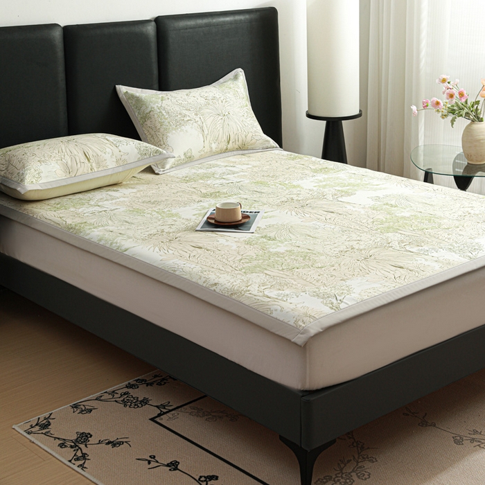 91家纺网 家纺一手货源 找家纺 富馨莱 2026新款高端竹纤维席子平铺款软凉席三件套夏季凉席席子 山间晚风