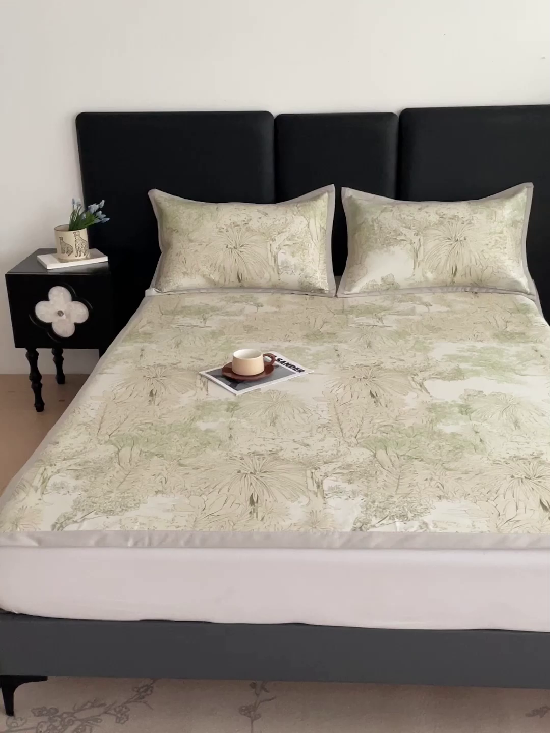 91家纺网 家纺一手货源 找家纺 富馨莱 2026新款高端竹纤维席子平铺款软凉席三件套夏季凉席席子 山间晚风