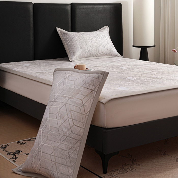 91家纺网 家纺一手货源 找家纺 富馨莱 2026新款高端竹纤维席子平铺款软凉席三件套夏季凉席席子 维度空间