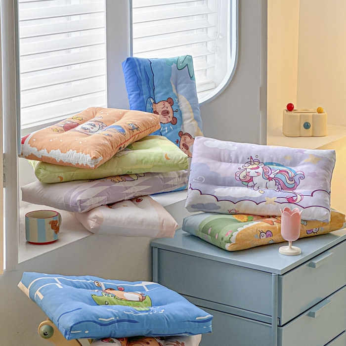 91家纺网 家纺一手货源 找家纺 暖羽屋羽绒馆 2026新款卡通枕头婴幼儿枕芯 儿童学生小枕头 宿舍枕头 婴儿床枕头 小孩枕头 组合图