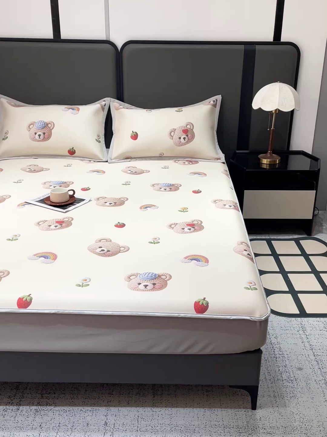 91家纺网 家纺一手货源 找家纺 富馨莱 2026新款高端竹纤维床笠款软凉席三件套夏季凉席席子 安利熊