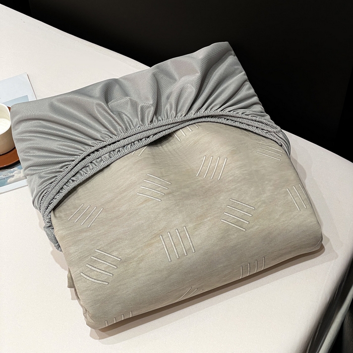 91家纺网 家纺一手货源 找家纺 富馨莱 2026新款高端竹纤维床笠款软凉席三件套夏季凉席席子 驰野听风-灰绿