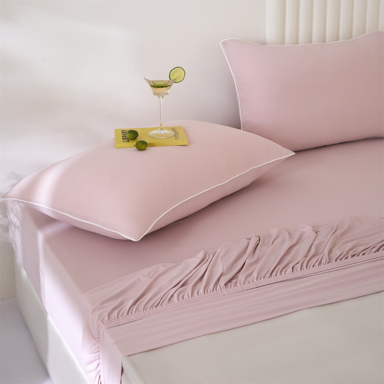 91家纺网 家纺一手货源 找家纺 头等舱  2026新款锦氨A类凉感（165克）床笠 某姆同款 豆沙粉