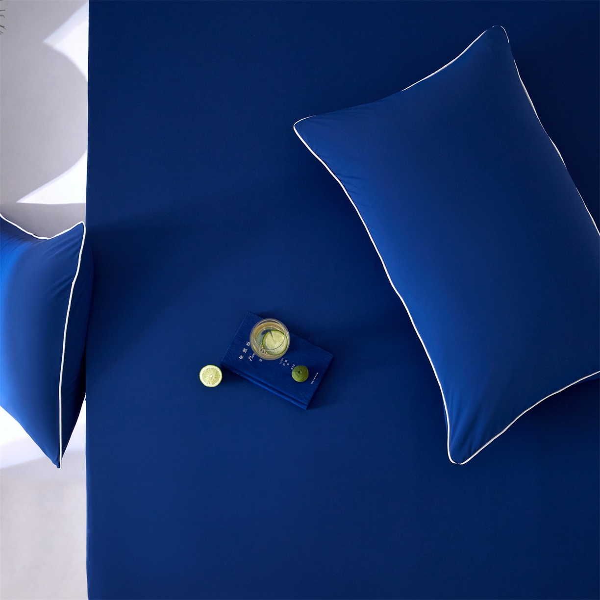 91家纺网 家纺一手货源 找家纺 头等舱  2026新款锦氨A类凉感（165克）床笠 某姆同款 深蓝