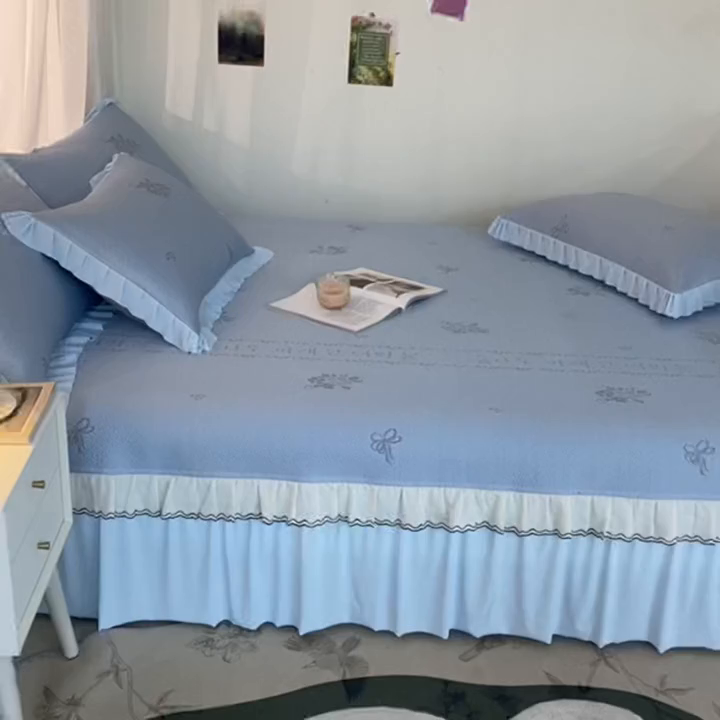 91家纺网 家纺一手货源 找家纺 美优兰 2026新款PE提花凉感冰豆豆三明治复合榻榻米垫 韩式蓝