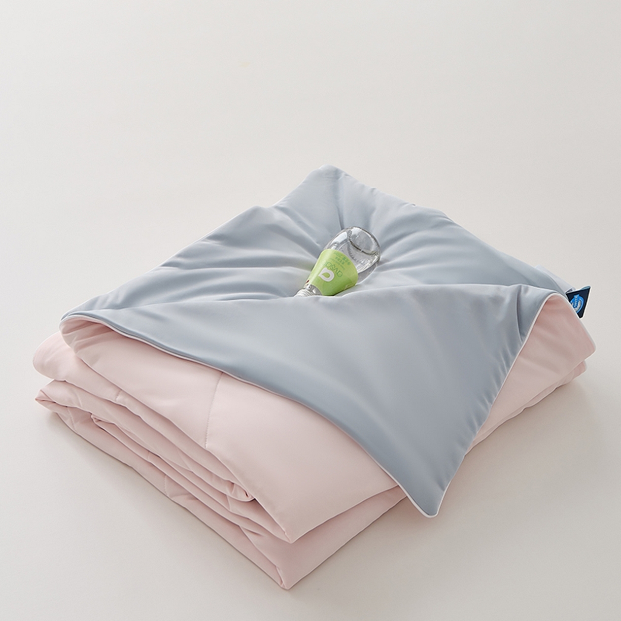 91家纺网 家纺一手货源 找家纺 LADYCOCO可可家居 2026新款coolmate多巴胺色系凉感夏被系列2 粉灰(粉色+浅灰）