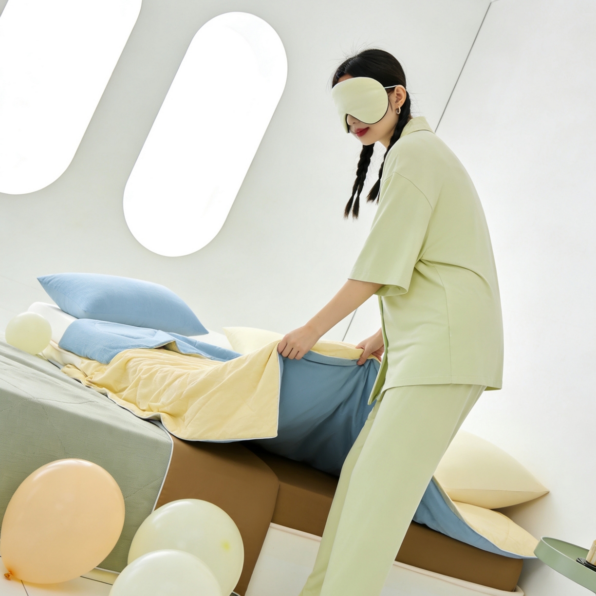 91家纺网 家纺一手货源 找家纺 LADYCOCO可可家居 2026新款coolmate多巴胺色系凉感夏被系列2 晴海晨光（蓝+黄）