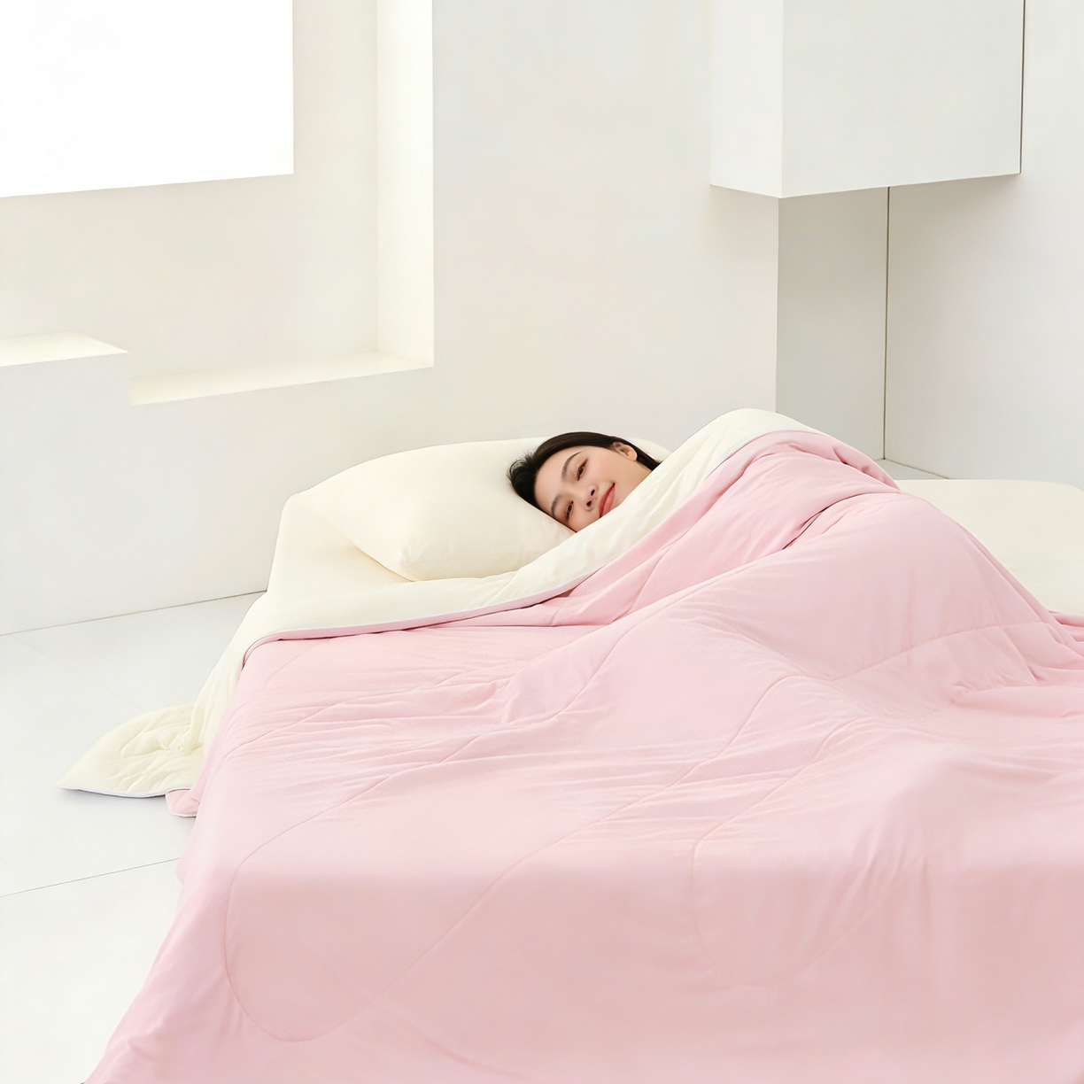 91家纺网 家纺一手货源 找家纺 LADYCOCO可可家居 2026新款coolmate多巴胺色系凉感夏被系列2 樱云初霁（粉+白）