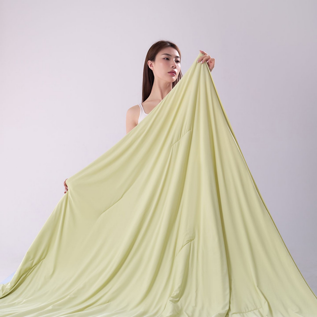 91家纺网 家纺一手货源 找家纺 花享莱 高品质2026新款亚朵酒店同款夏季双感深睡被夏被夏凉被pro3.0 竹青黄