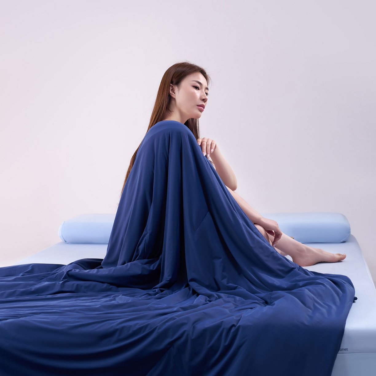 91家纺网 家纺一手货源 找家纺 花享莱 高品质2026新款亚朵酒店同款夏季双感深睡被夏被夏凉被pro3.0 深睡蓝