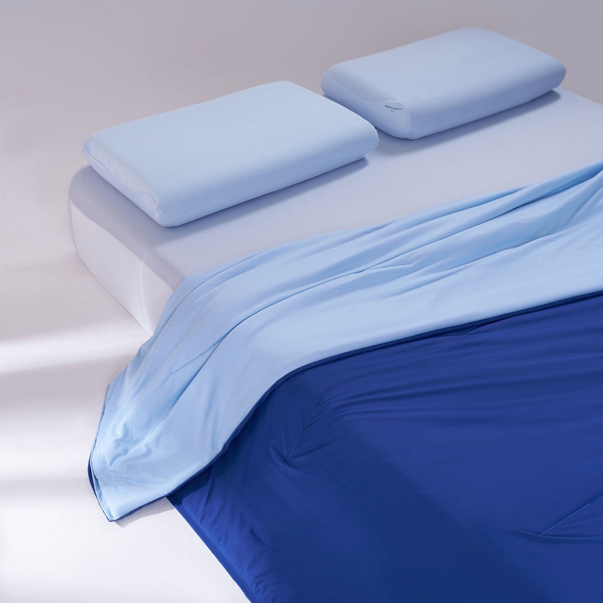 91家纺网 家纺一手货源 找家纺 花享莱 高品质2026新款亚朵酒店同款夏季双感深睡被夏被夏凉被pro3.0 深空蓝