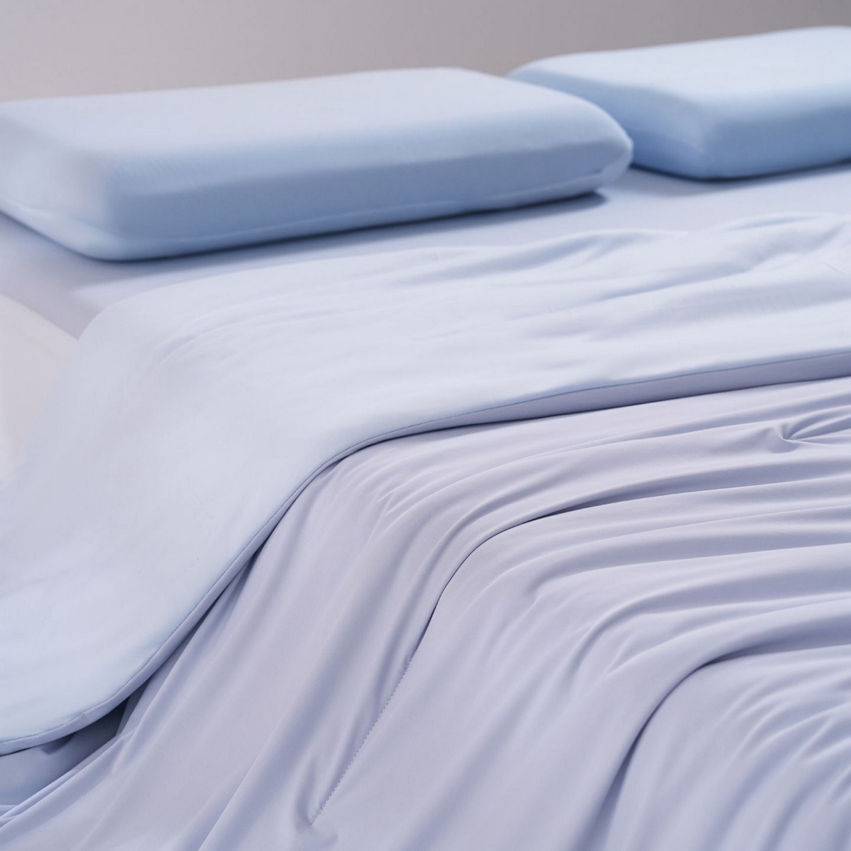 91家纺网 家纺一手货源 找家纺 花享莱 2026新款亚朵同款质量夏季双感深睡被夏被夏凉被pro3.0 青空灰