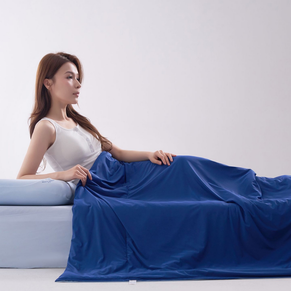 91家纺网 家纺一手货源 找家纺 花享莱 2026新款亚朵同款质量夏季双感深睡被夏被夏凉被pro3.0 深空蓝