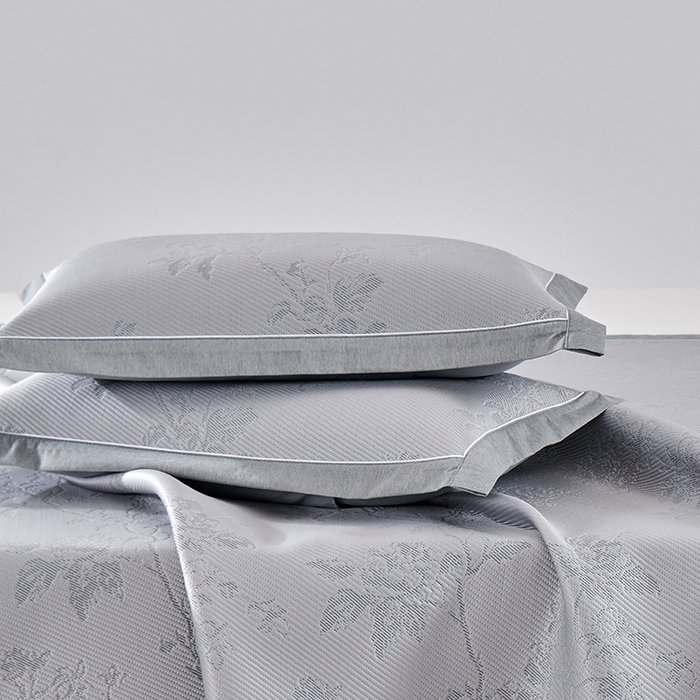 91家纺网 家纺一手货源 找家纺 小牛席业 2026新款牡丹花蔓冷感豆豆夏凉枕套（宽包边）夏天枕套冰丝枕套竹枕套藤枕套冰藤枕套 灰色