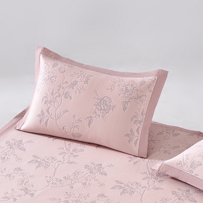 91家纺网 家纺一手货源 找家纺 小牛席业 2026新款牡丹花蔓冷感豆豆夏凉枕套（宽包边）夏天枕套冰丝枕套竹枕套藤枕套冰藤枕套 粉色