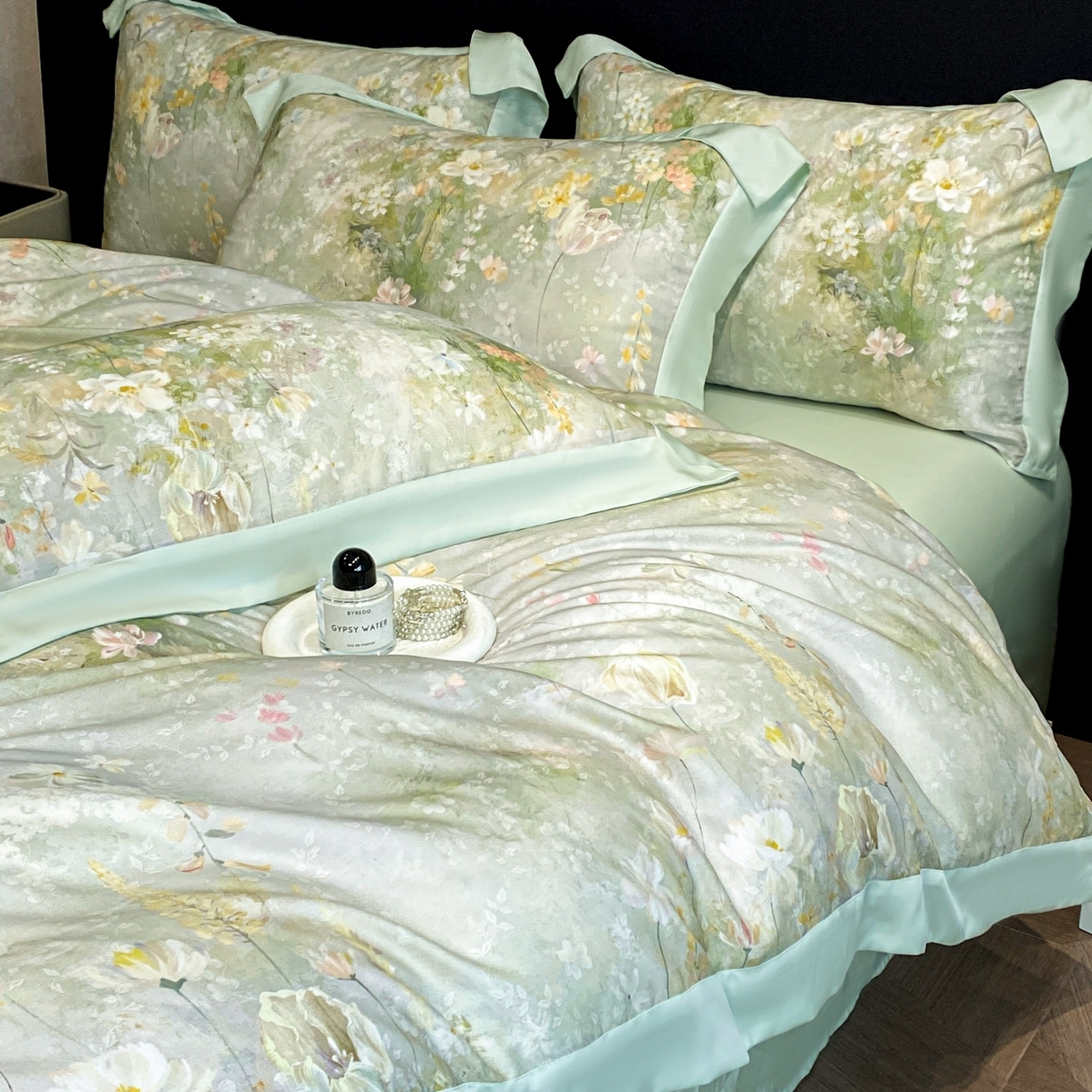 91家纺网 家纺一手货源 找家纺 （总）博纳家纺 2026新款数码印花天丝宽边四件套