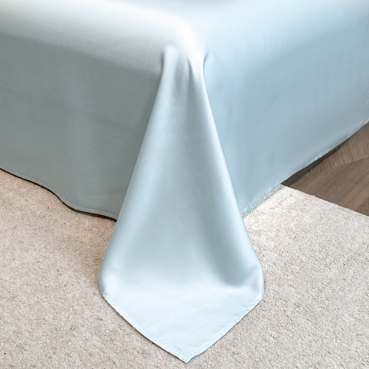 91家纺网 家纺一手货源 找家纺 博纳家纺 2026新款数码印花天丝宽边四件套 流光-天蓝