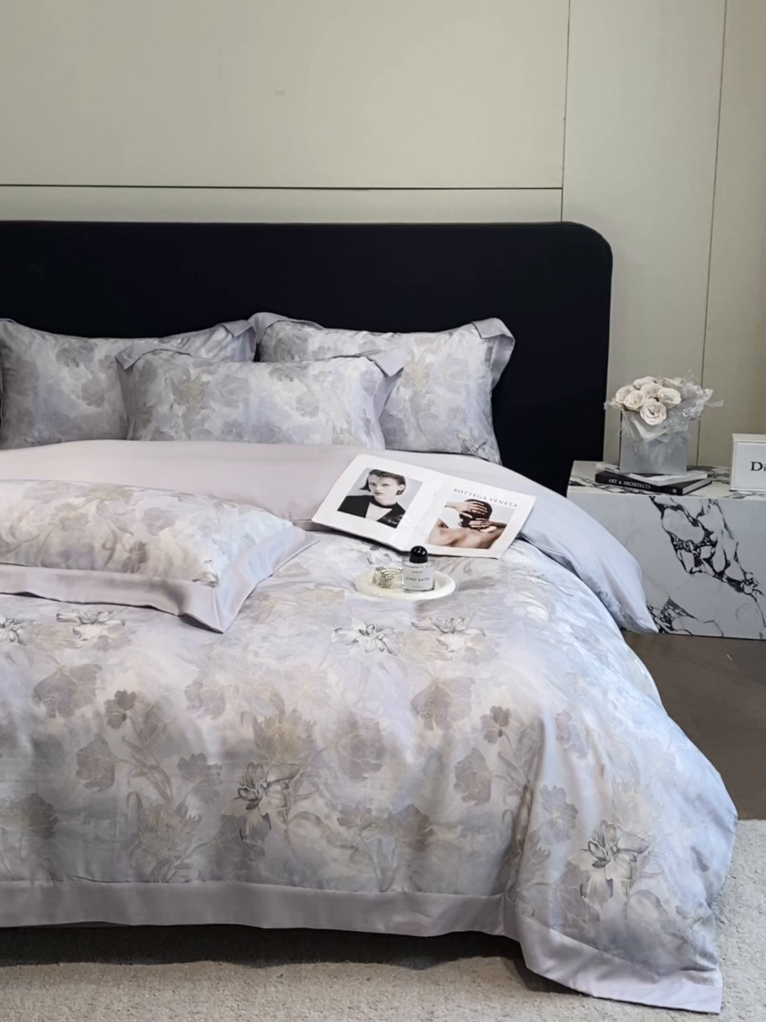 91家纺网 家纺一手货源 找家纺 博纳家纺 2026新款数码印花天丝宽边四件套 塞纳