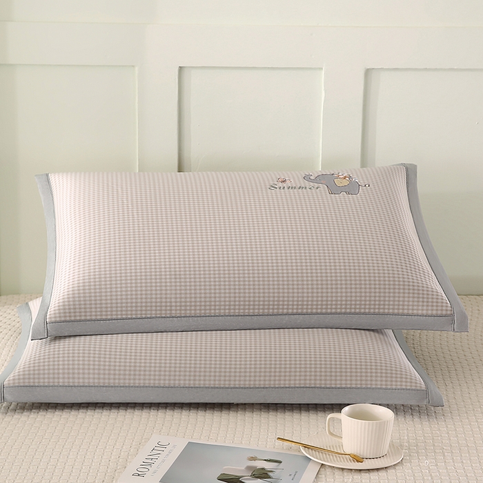 91家纺网 家纺一手货源 找家纺 小牛席业 2026新款夏日小象凉感冰丝席枕套夏天枕套冰丝枕套竹枕套藤枕套冰藤枕套 香槟