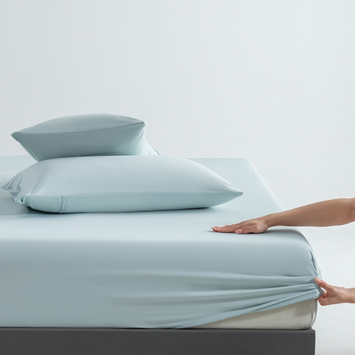 91家纺网 家纺一手货源 找家纺 梵心家纺 2026新款A类深睡星球床笠床垫保护罩床垫套枕套三件套160g氨纶 海风兰