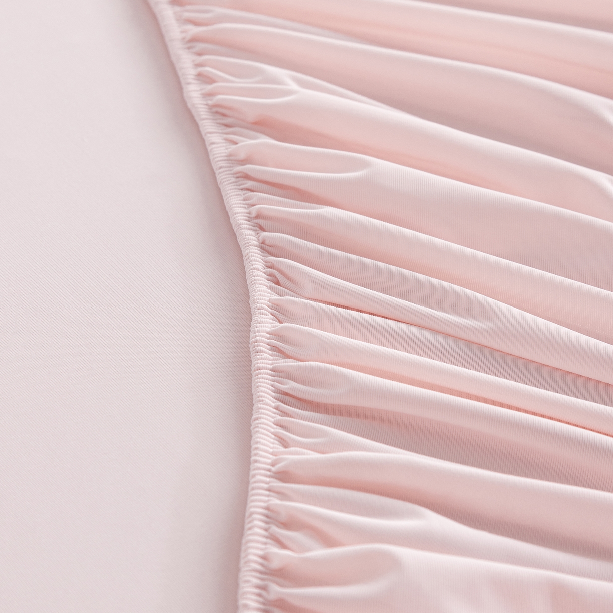 91家纺网 家纺一手货源 找家纺 梵心家纺 2026新款A类深睡星球床笠床垫保护罩床垫套枕套三件套160g氨纶 冰莓粉