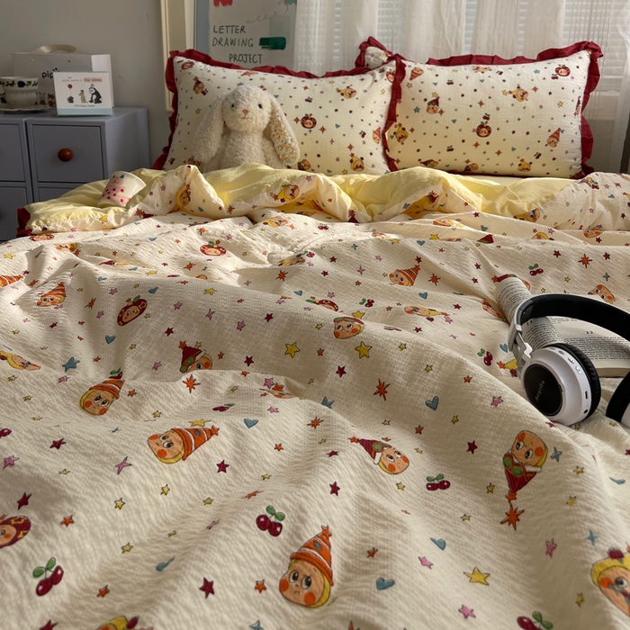 91家纺网 家纺一手货源 找家纺 迪梦姿家纺 2026新款泡芙纱花边款夏被四件套 旧街星星