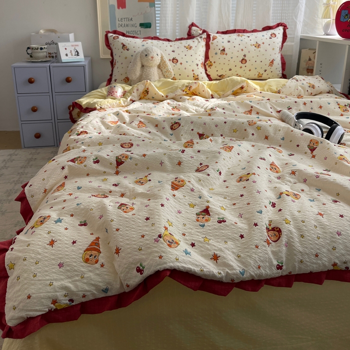 91家纺网 家纺一手货源 找家纺 迪梦姿家纺 2026新款泡芙纱花边款夏被四件套 旧街星星