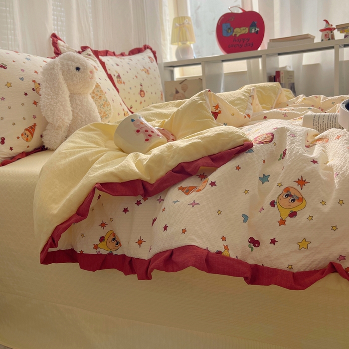 91家纺网 家纺一手货源 找家纺 迪梦姿家纺 2026新款泡芙纱花边款夏被四件套 旧街星星