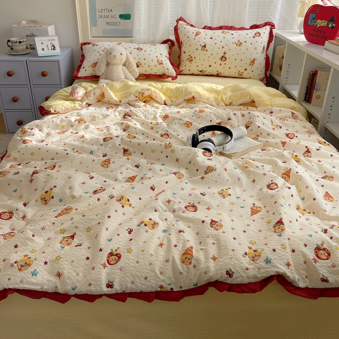 91家纺网 家纺一手货源 找家纺 迪梦姿家纺 2026新款泡芙纱花边款夏被四件套 旧街星星