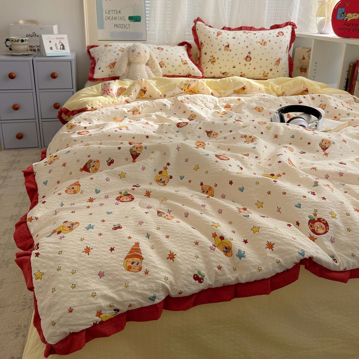 91家纺网 家纺一手货源 找家纺 迪梦姿家纺 2026新款泡芙纱花边款夏被四件套 旧街星星