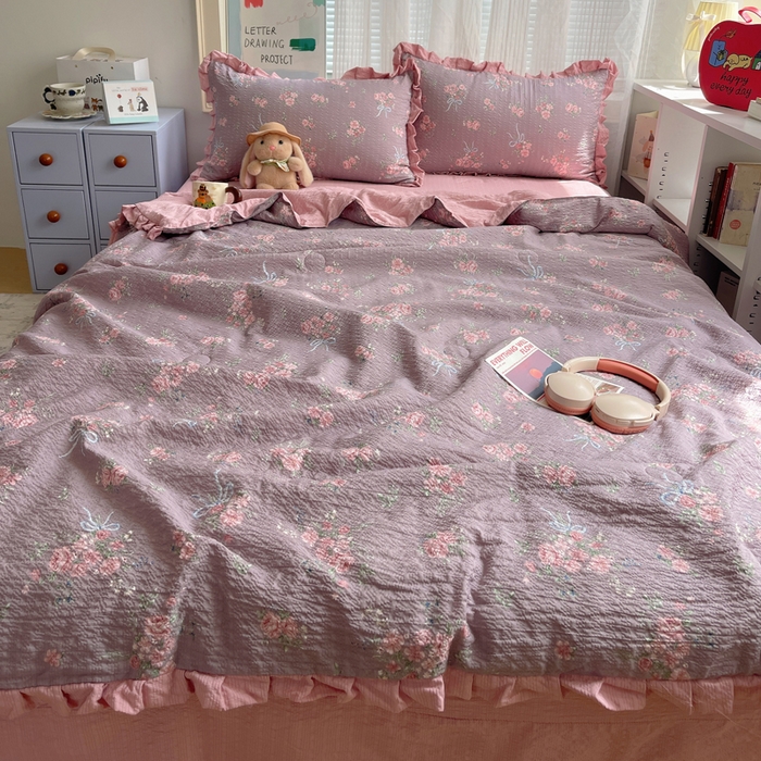 迪梦姿家纺 2026新款泡芙纱花边款夏被四件套 满堂红樱花粉