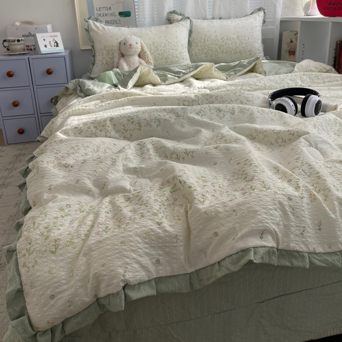 91家纺网 家纺一手货源 找家纺 迪梦姿家纺 2026新款泡芙纱花边款夏被四件套 浅夏花信