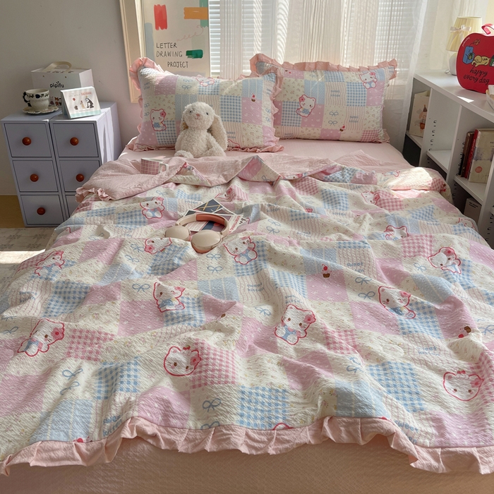 91家纺网 家纺一手货源 找家纺 迪梦姿家纺 2026新款泡芙纱花边款夏被四件套 甜喵块块